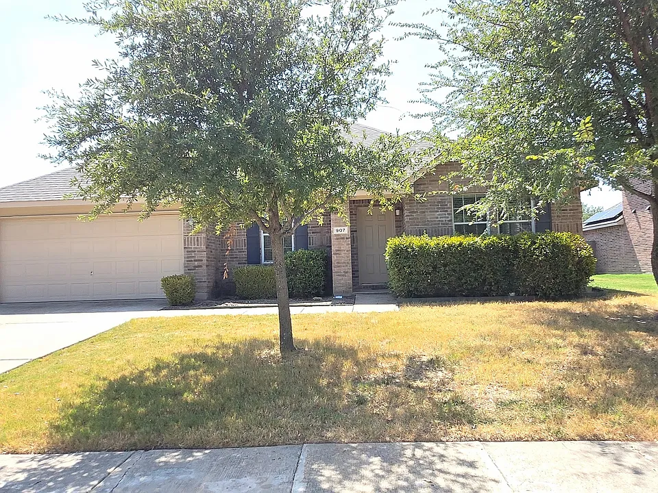 907 Silver Sage Dr