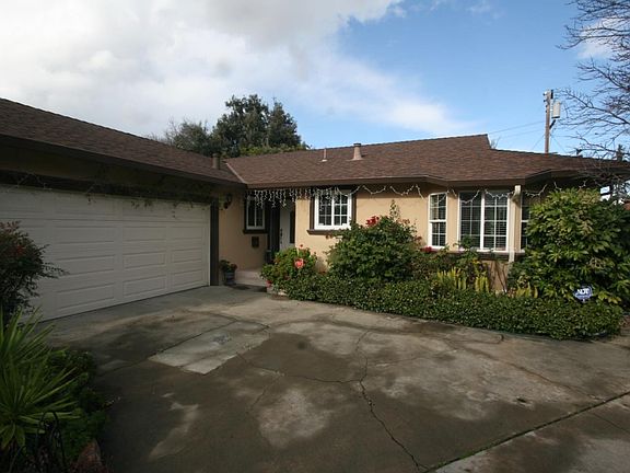 2nd image of 1151 Bennington Dr