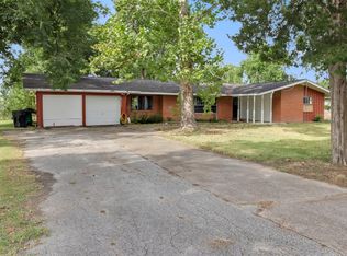 8303 Jet Pilot St, Houston, TX 77075