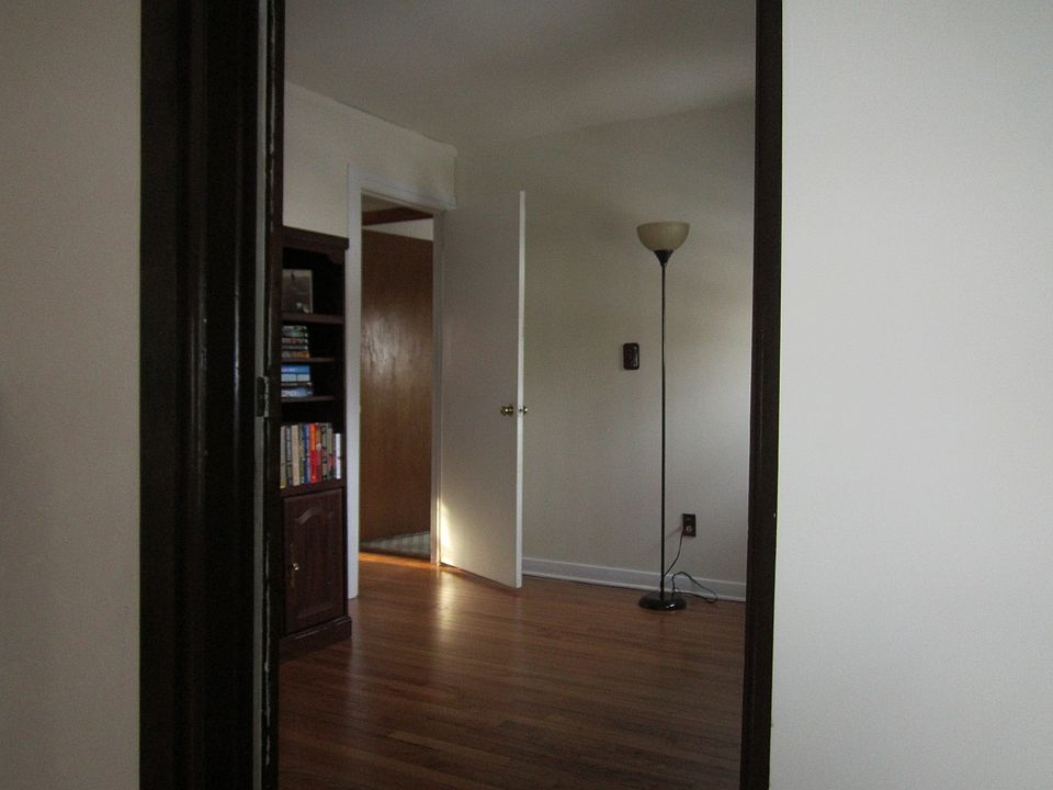 1st image of 723 Ford Ave