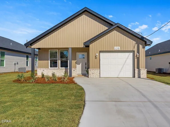 1215 7th St, Panama City, FL 32409