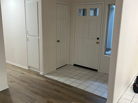 2nd image of 128 California Ct #128
