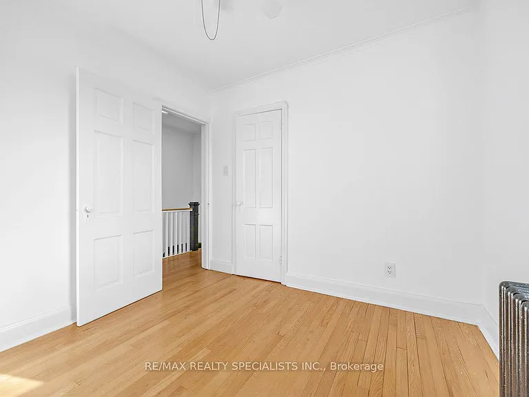 1035 Briar Hill Ave #MAIN 2ND — Photo 20