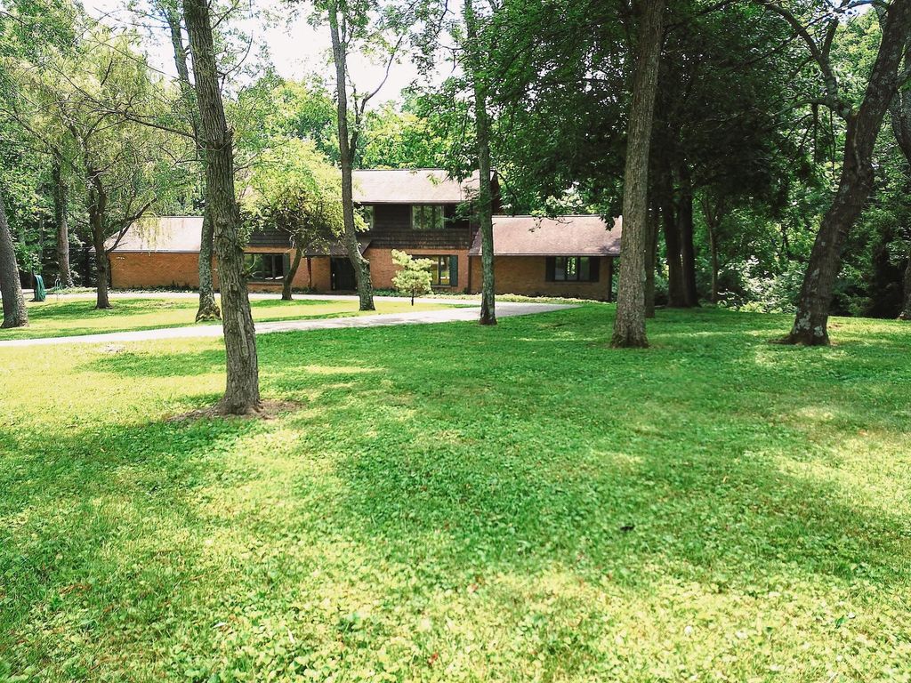 Real estate listing image