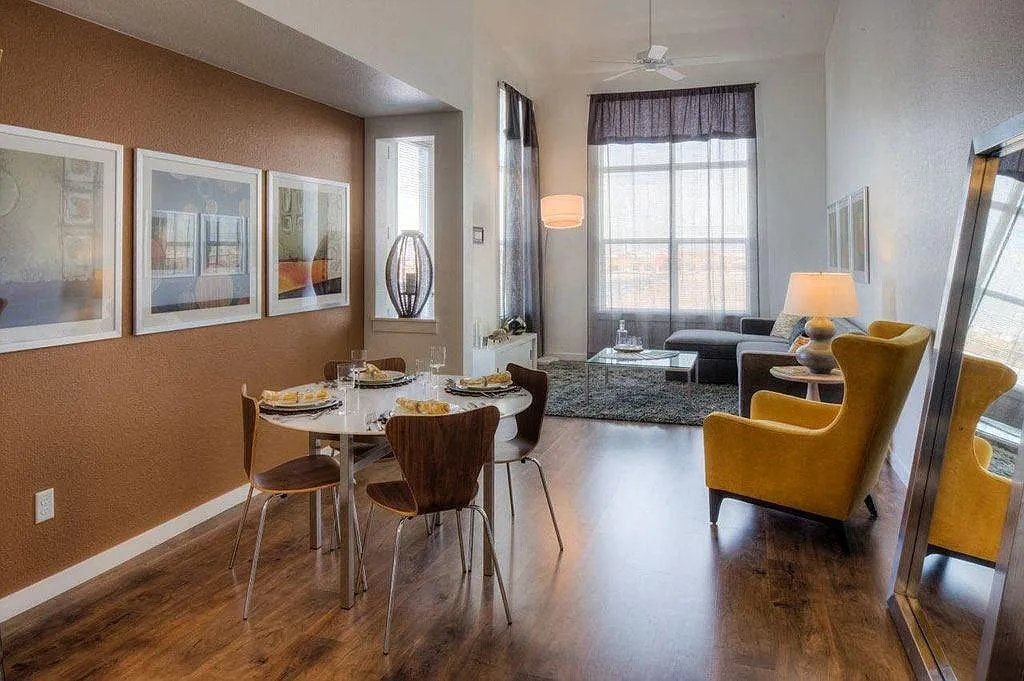 Greenbelt Apartments — Photo 4