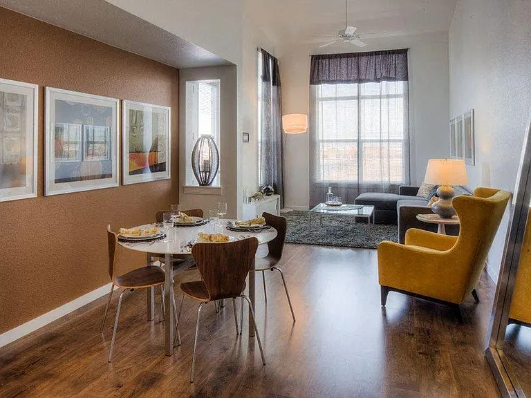 Greenbelt Apartments — Photo 4