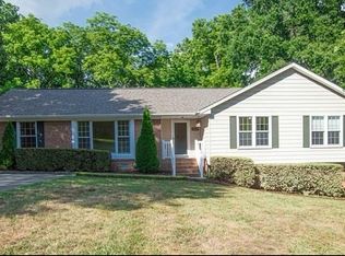 2711 Winslow Ln, Winston Salem, NC 27103