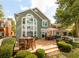 11803 N Ogden Point Rd, Syracuse, IN 46567