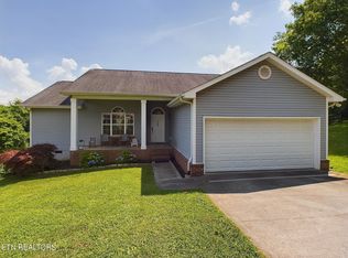 749 Hidden Glen Ln, Knoxville, TN 37922