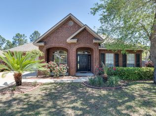 2720 Grand Bay Ct, Navarre, FL 32566