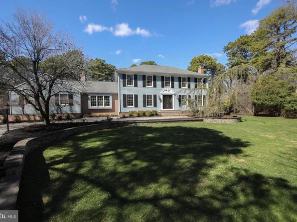 3 Aldworth Ct, Medford, NJ 08055