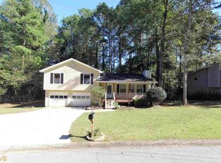 3120 Freedom Ct, Douglasville, GA 30135