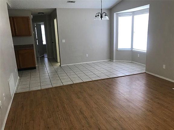 5th image of 1485 N Timbercrest Ave