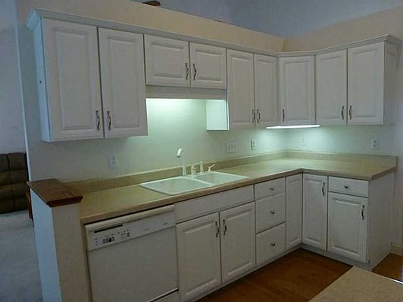 2nd image of 1003 Boniface Dr