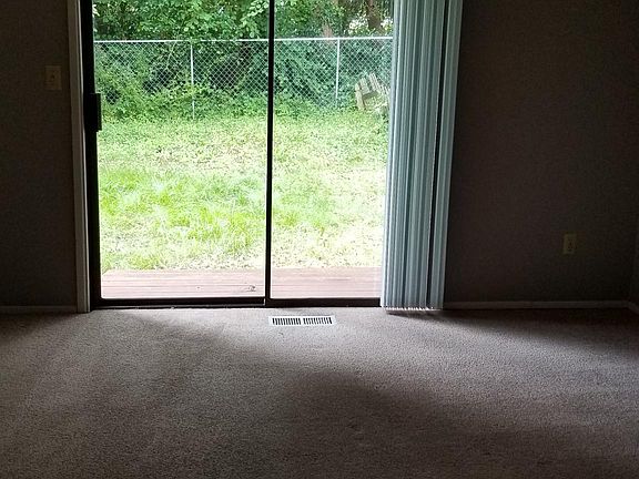 4th image of 8224 42nd Street Ct W