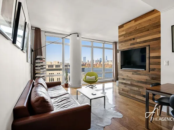 2 Northside Piers APT 10D, Brooklyn, NY 11249