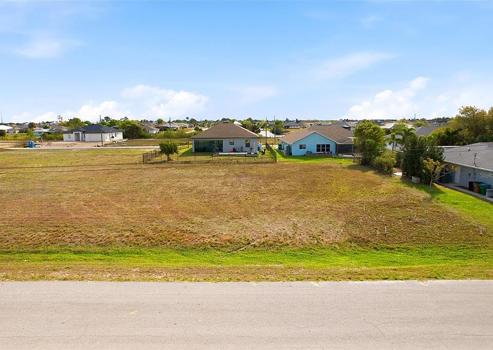 1st image of 217 NW 20TH AVENUE LOT 14