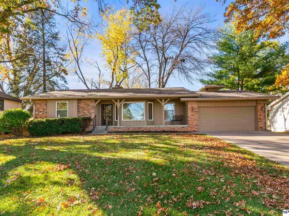 422 S 130th St, Omaha, NE 68154