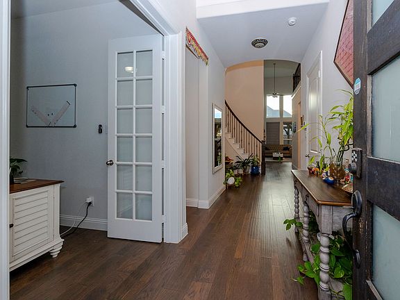 4th image of 10081 Oxbow Ave