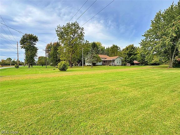 2nd image of 46868 Butternut Ridge Rd