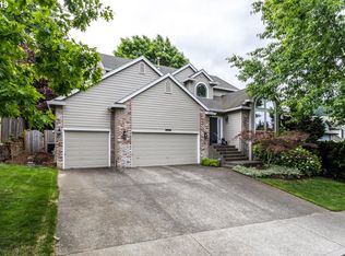 12720 SW Harlequin Dr, Beaverton, OR 97007