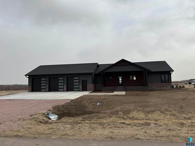124 Caleb Ct, Parker, SD, 57053