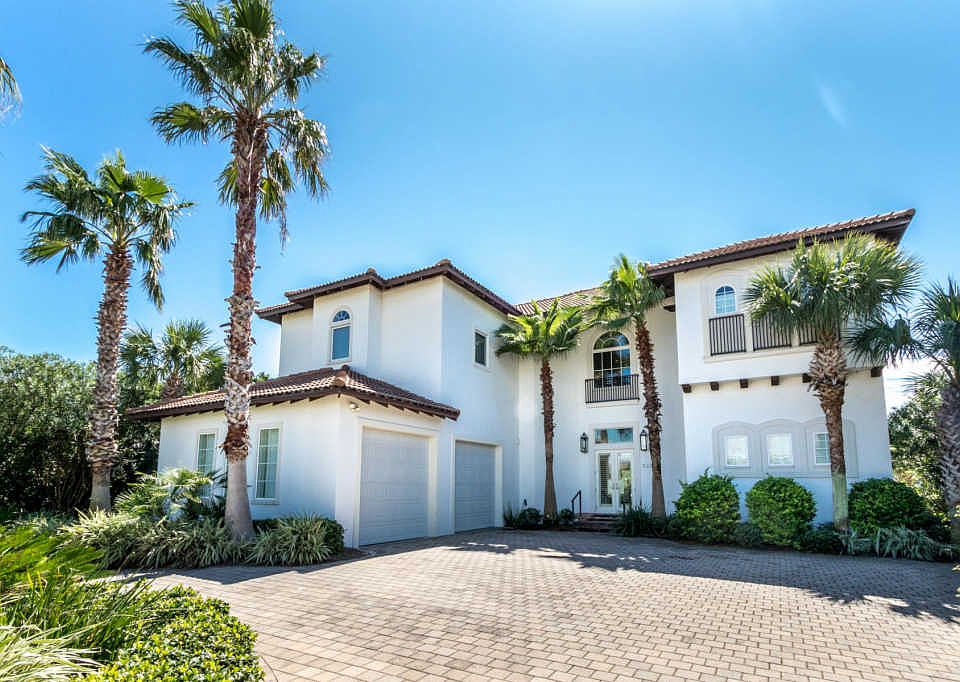 1st image of 522 Vera Cruz Dr