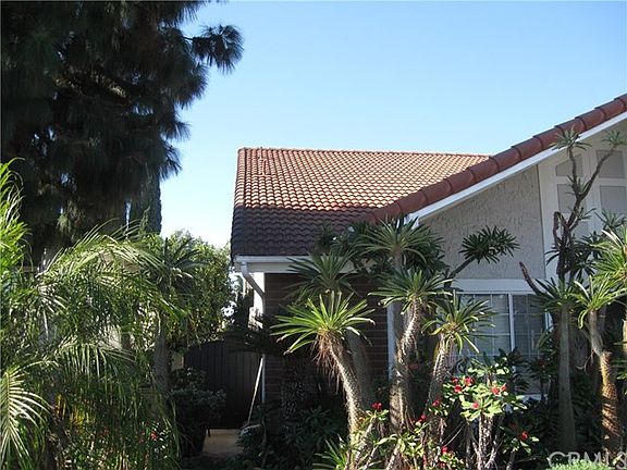 3rd image of 15429 Wilder Ave
