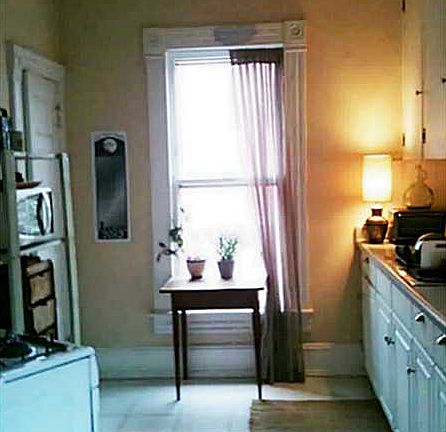4th image of 1042 Redgate Ave #2