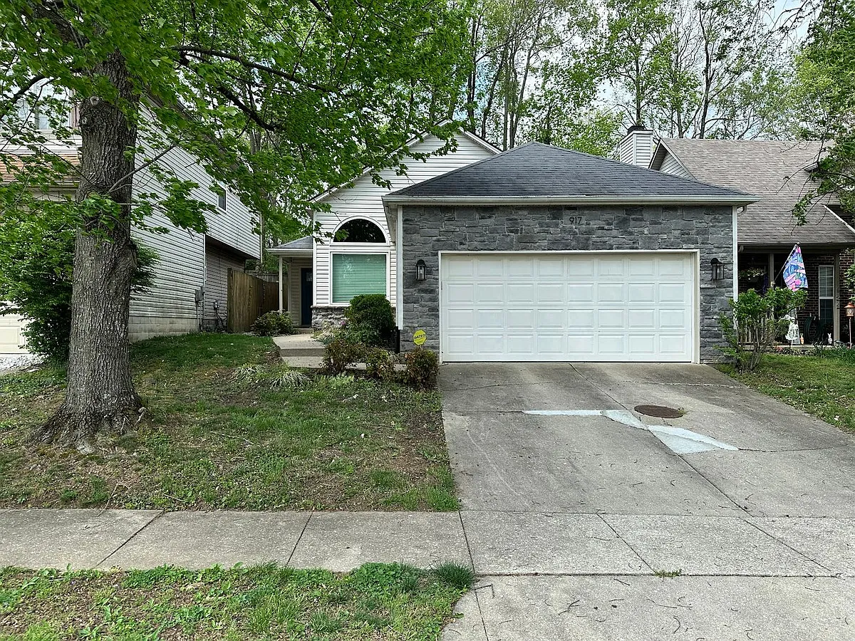 Building Photo - 917 Gerardi Rd