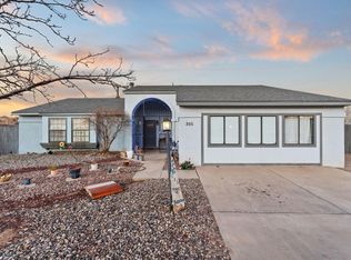 385 Pyrite Dr NE, Rio Rancho, NM 87124