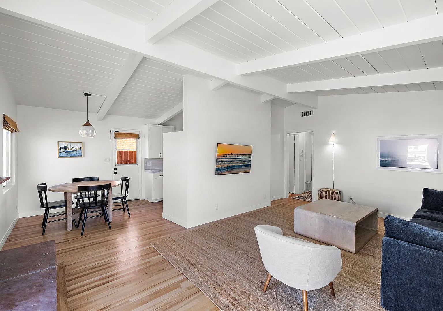 145 W Avenida Alessandro — Photo 3