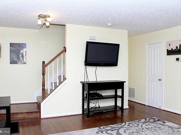5th image of 9614 Donnan Castle Ct