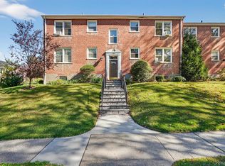 260 Church St APT 4B4, White Plains, NY 10603