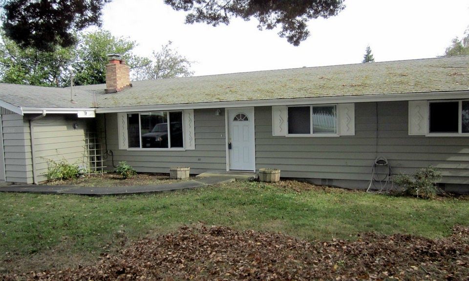 1st image of 2608 Haines St