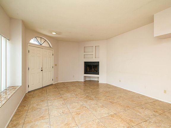 3rd image of 4465 E Mossy Brook Pl