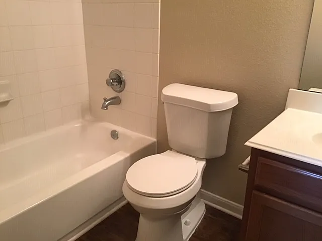 16215 Ranchland Ln — Photo 15