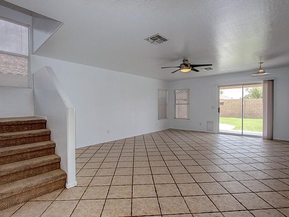 4th image of 12609 W Laurel Ln