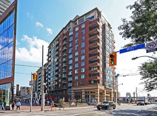 39 Parliament St #1008, Toronto, ON M5A 4R2