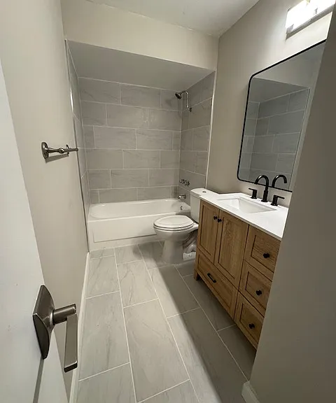 Park East Apartments — Photo 20