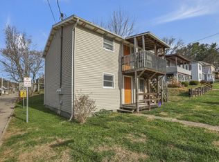 320 & 324 W Franklin St, Nelsonville, OH 45764