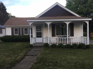 229 N Frenchtown Rd, Daggett, MI 49821