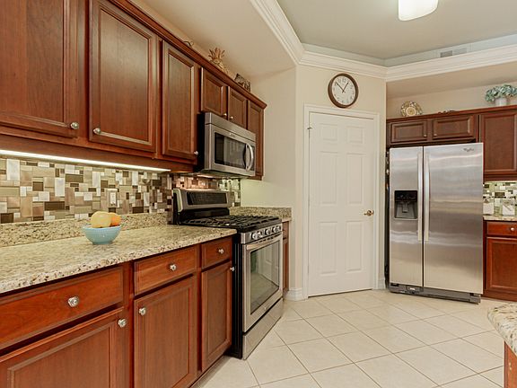 5th image of 2020 Tarpon Bay Dr N APT 102