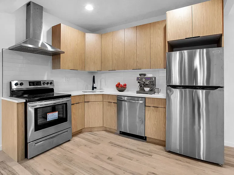 317 W 99th St #8B — Photo 3