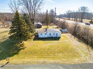 5510 E Remus Rd, Mount Pleasant, MI 48858