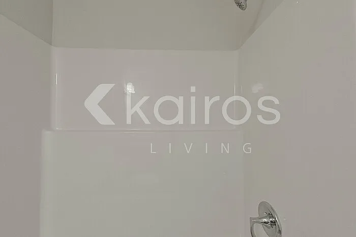 2407 Banyon Cir — Photo 16