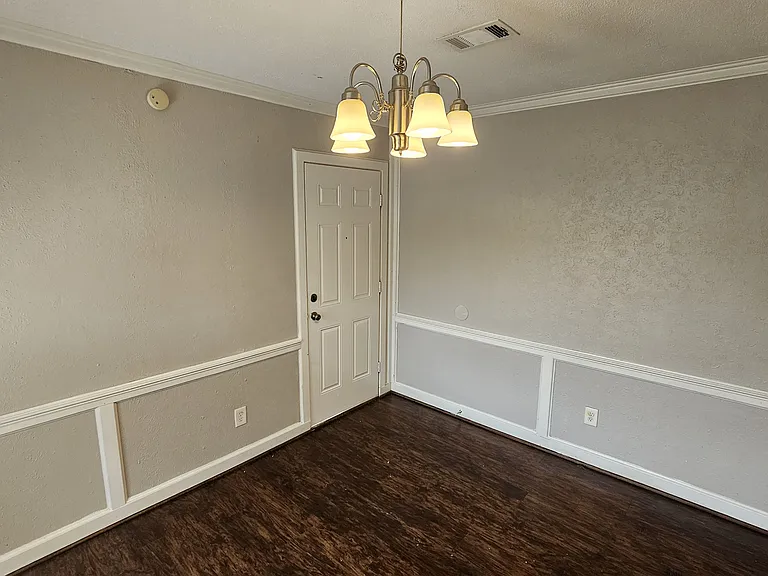 5118 Mauritz Dr — Photo 5