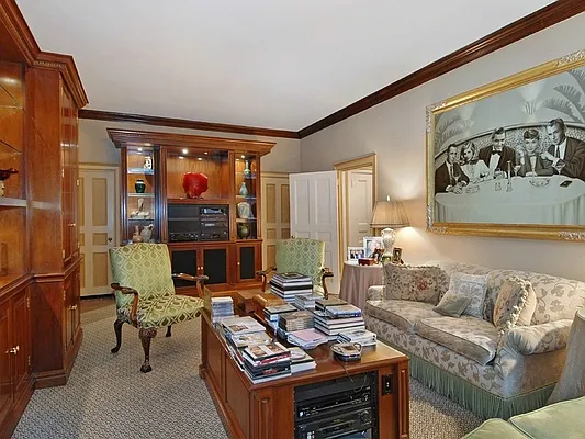 Sold by Sotheby's International Realty | media 9