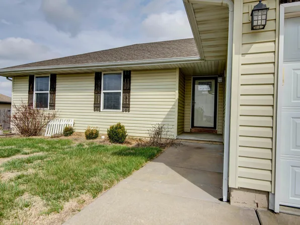 611 W Osage Street, Clever, MO 65631