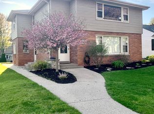 2821 N 90th St, Milwaukee, WI 53222